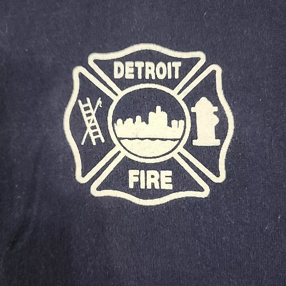 Vintage Y2K Detroit Fire Department Distressed Blue T-Shirt Large Rare