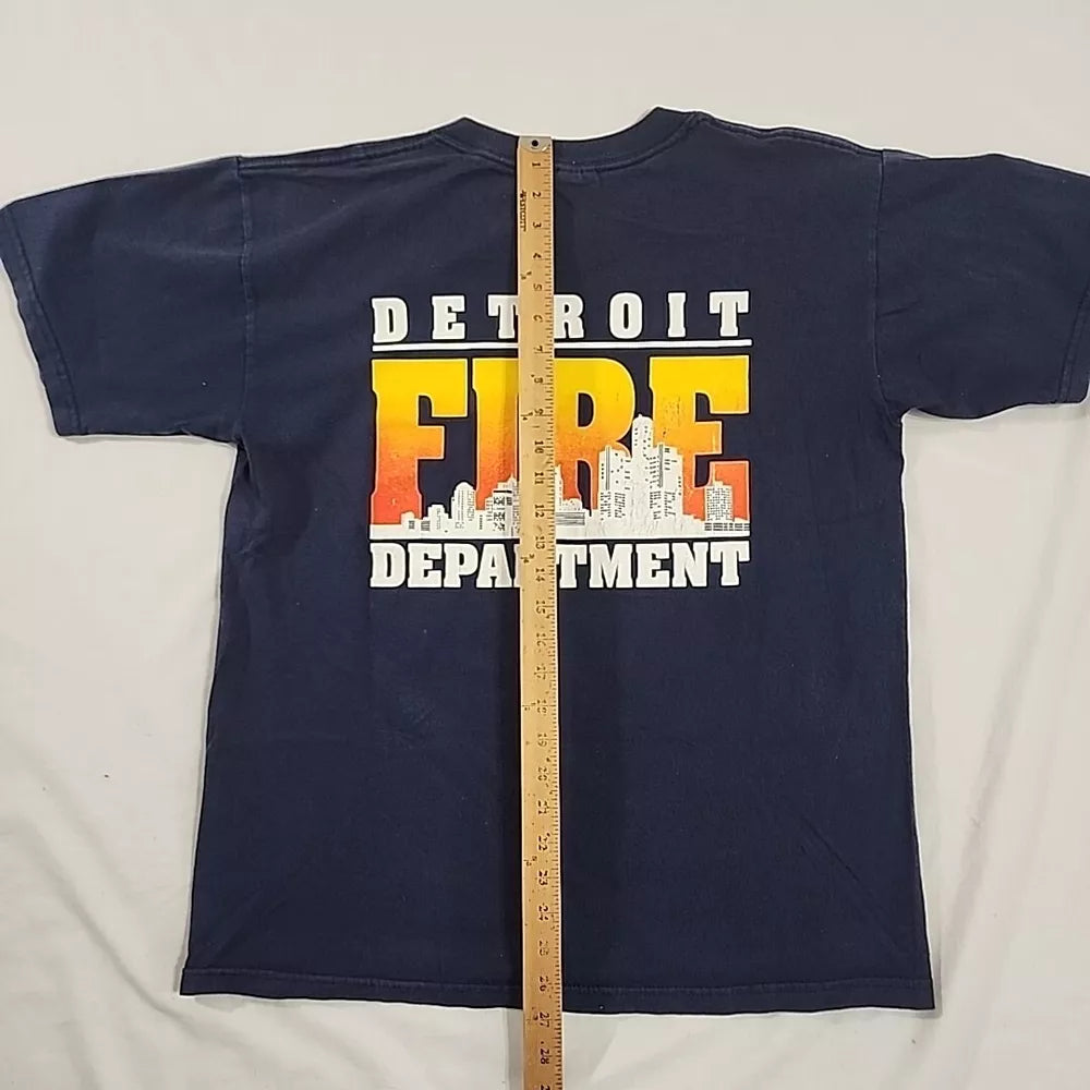 Vintage Y2K Detroit Fire Department Distressed Blue T-Shirt Large Rare